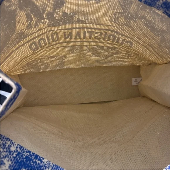 Christian Dior STRAW Graphic Tote Bag NEW - Picture 8 of 16